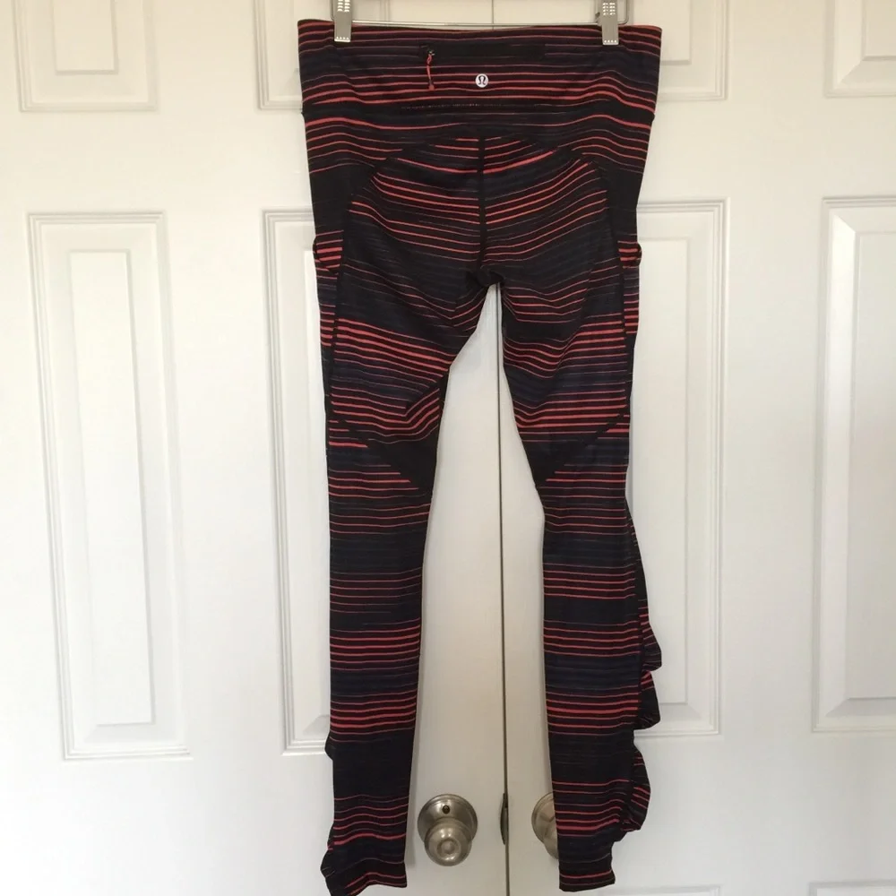 Lululemon Speed Tight IV Twisted Dune Alarming